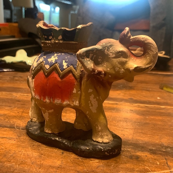RARE ANTIQUE CHALKWEAR ELEPHANT,MADE IN JAPAN,CARNIVAL CIRCUS PRIZE - Picture 1 of 11